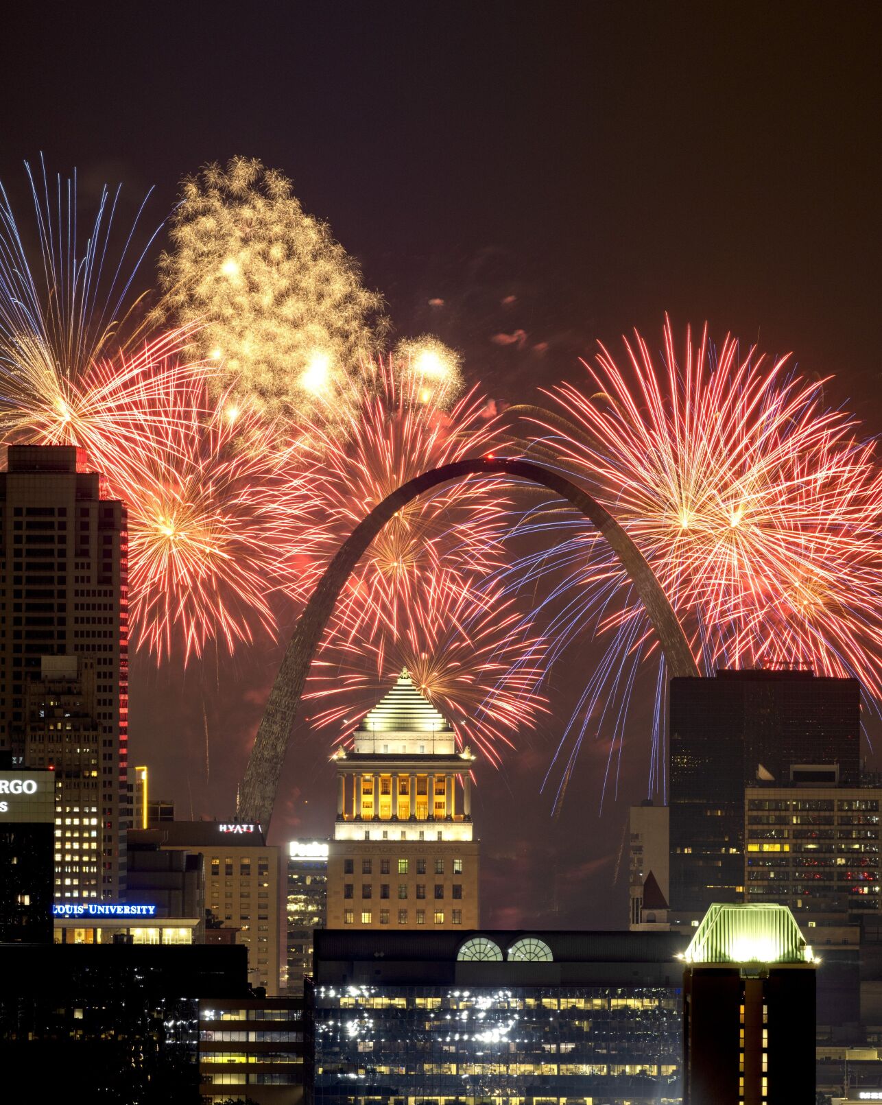 51黑料 Fireworks